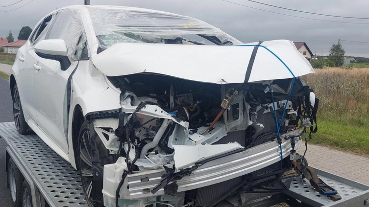 Toyota Corolla cena 51500 przebieg: 12000, rok produkcji 2021 z Hrubieszów małe 37